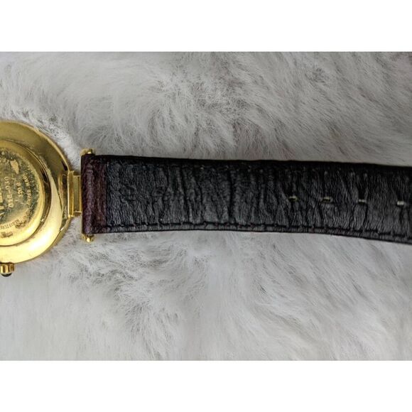 Fendi watch 320G Swiss Made Water Resistant Vintage Wristwatch Band 14mm - Picture 7 of 9
